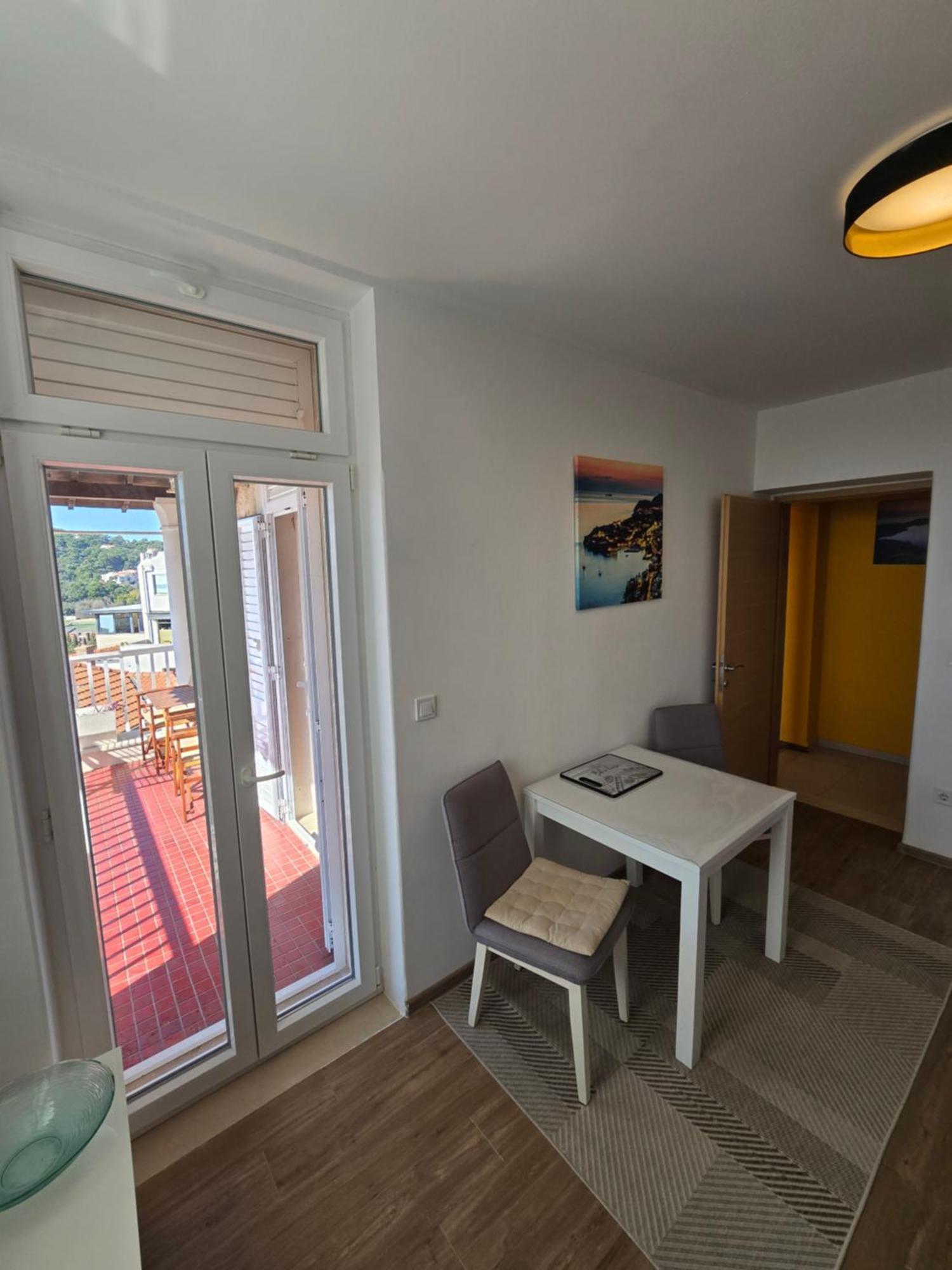 Ivana Central Apartment ดูบรอฟนิก ภายนอก รูปภาพ